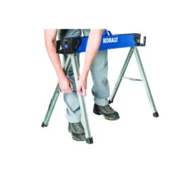 Chevalet De Sciage à Pieds Fixes Par Kobalt De 30 Po X 43 Po En Acier Noir Et Bleu 9 Chevalet De Sciage à Pieds Fixes Par Kobalt De 30 Po X 43 Po En Acier Noir Et Bleu -Kobalt 14195532e L
