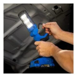 Lumière De Travail Kobalt 24 V Max, 700 Lumens, Sans Fil, Bleue Et Noire Sans Batterie 9 Lumière De Travail Kobalt 24 V Max, 700 Lumens, Sans Fil, Bleue Et Noire Sans Batterie -Kobalt 45595010e L