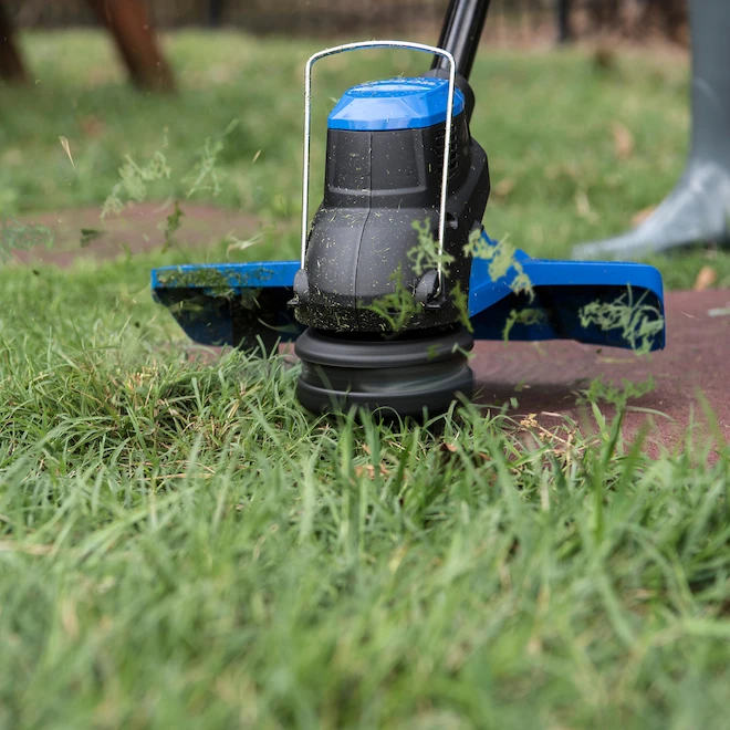 Coupe-bordure Kobalt Avec Batterie 40 V Max Et Chargeur, 13-15 Po 4 Coupe-bordure Kobalt Avec Batterie 40 V Max Et Chargeur, 13-15 Po – Image 4